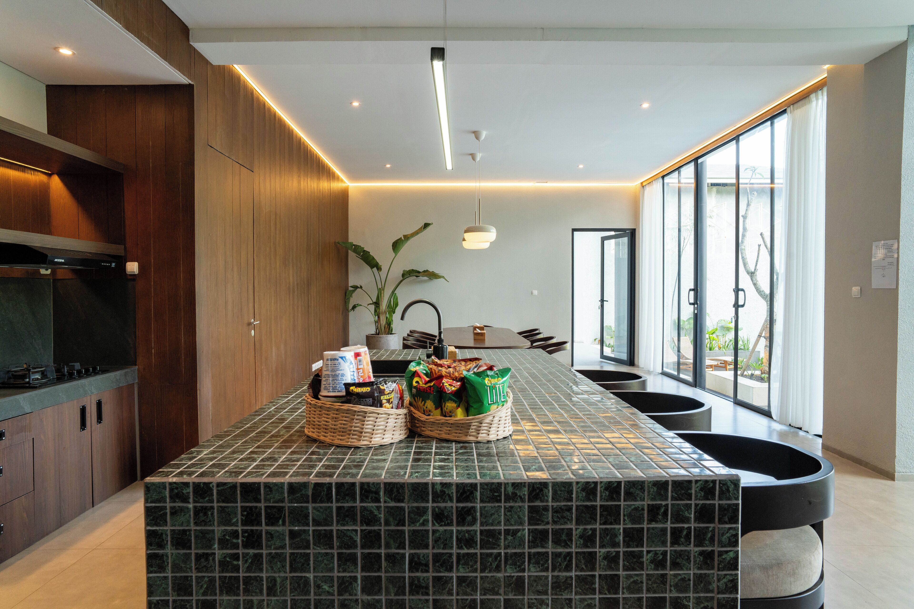 Family Villa, Valley View | Private kitchen