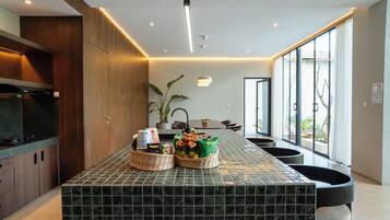 Family Villa, Valley View | Private kitchen