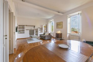 Interior - Family stay in Trastevere (Rome)