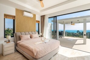 4 間睡房、書桌、熨斗/熨衫板、可攜式嬰兒床