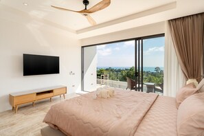 4 間睡房、書桌、熨斗/熨衫板、可攜式嬰兒床