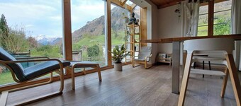 Alpine Chalet with Mountain Views & Tranquillity