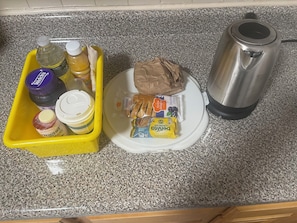 Comida y bebida