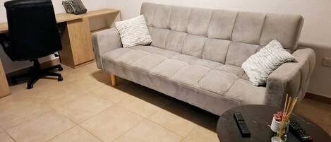 Smart-TV, Tischtennisplatte