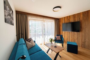 Ping pong - (2) Suite Gamsbock, 1st floor with balcony to the garden, 63 sqm (Reit im Winkl)