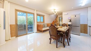 Basic Room, 2 Bedrooms (Unit 6 (Pet/Private Pool))