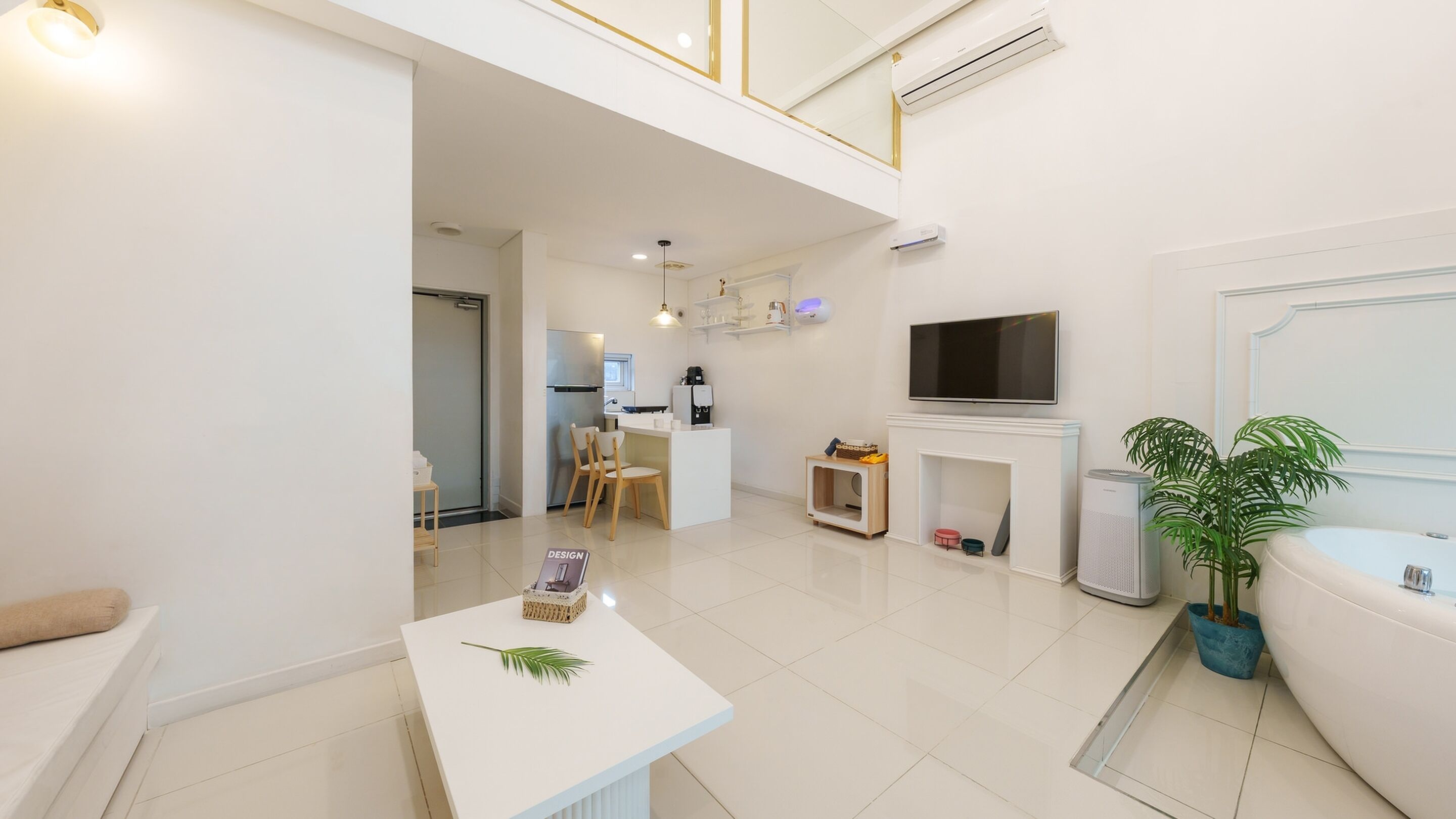 Basic Room, 1 Bedroom (Unit4(Pet/PrivatePool /NoWarmWater)) | 1 bedroom, free WiFi