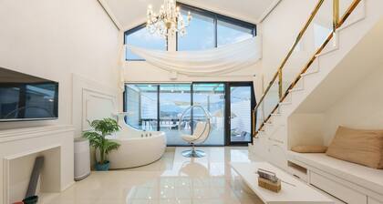 Namhae Elsia Pet Pool Villa Pension