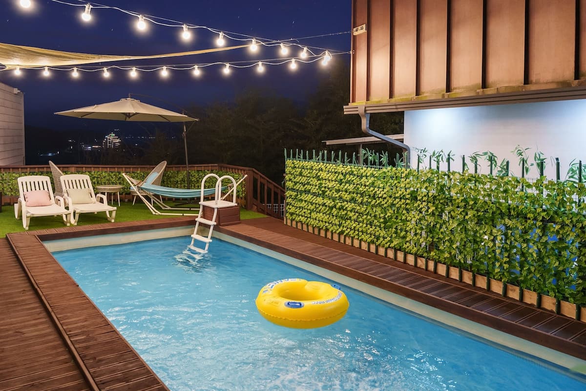 Chambre, 2 chambres (Unit 6 (Pet/Private Pool /BBQ))
