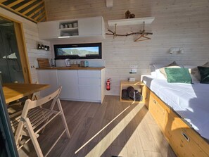 1 habitación, wifi y ropa de cama 