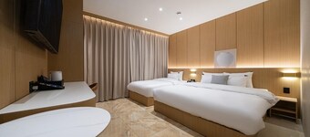 Incheon Brown-Dot Hotel