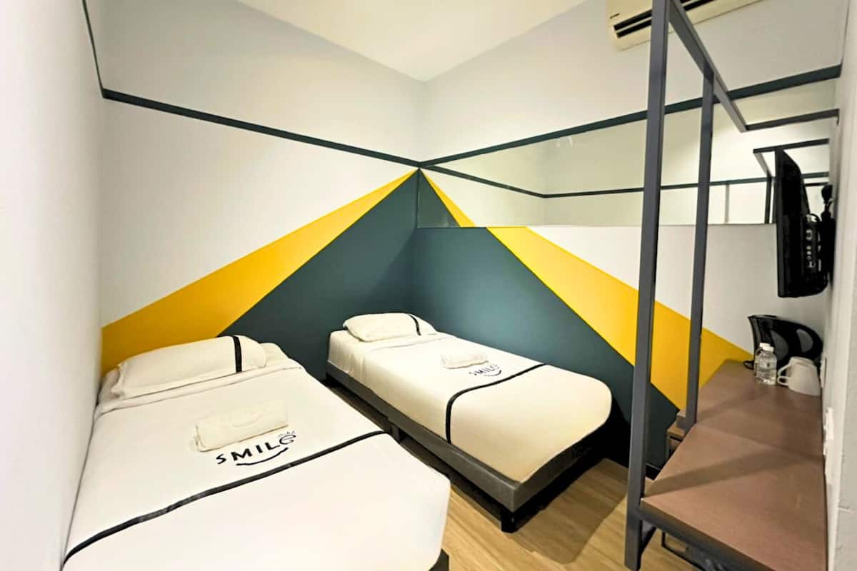 Zweibettzimmer | Schreibtisch, Bügeleisen/Bügelbrett, kostenloses WLAN