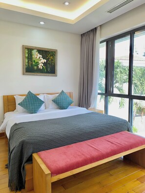 3 Schlafzimmer, Bügeleisen/Bügelbrett, Bettwäsche