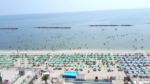 Cortina 2-24 Comfortable two-room apartment facing the sea
