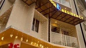 Gambar tidak terklasifikasi, 3 dari 15, tombol