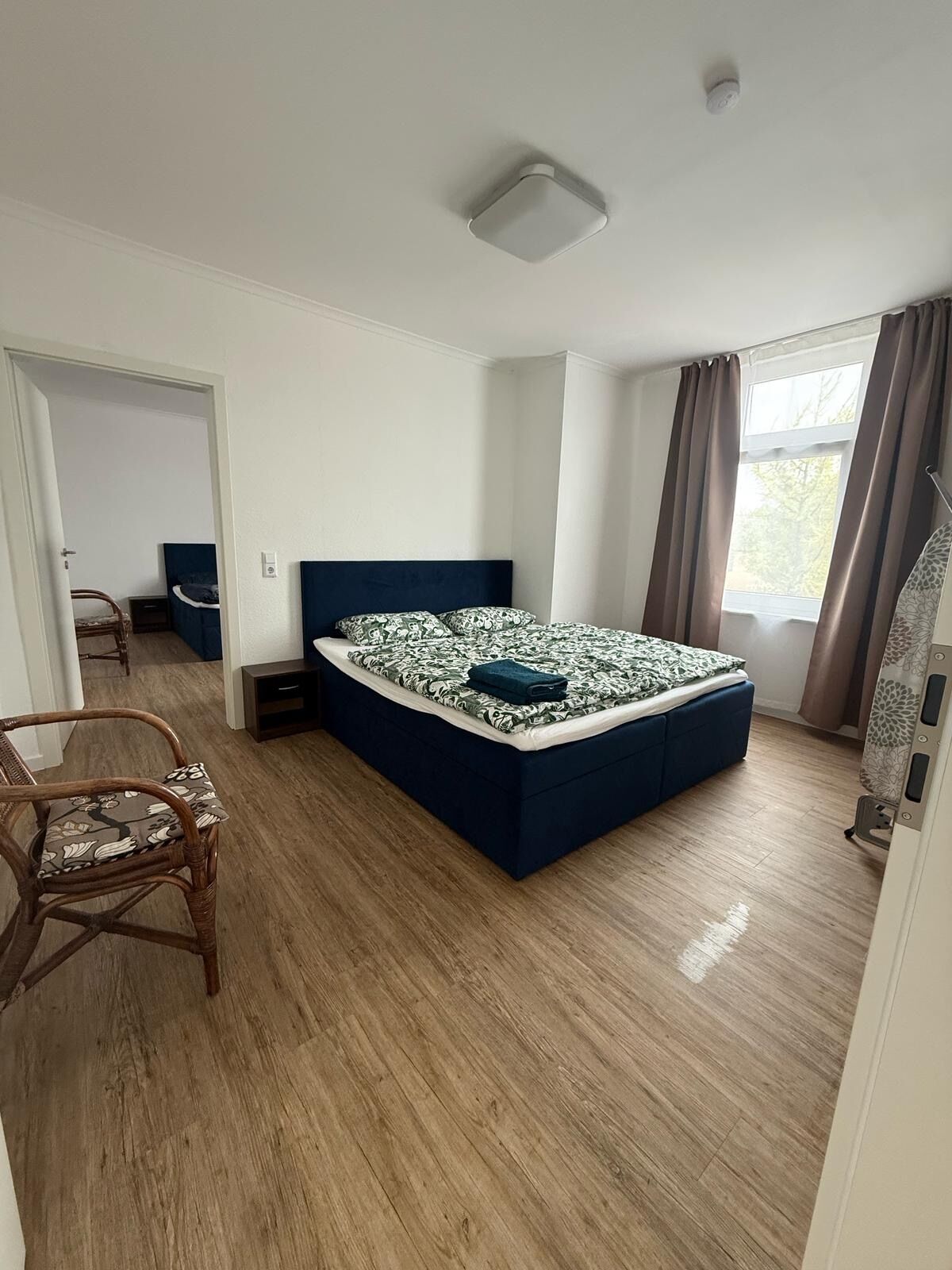 4 Schlafzimmer, Bügeleisen/Bügelbrett, Reisekinderbett, WLAN