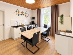 Luokittelematon kuva, 2 kautta 12, painike