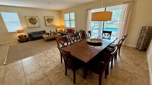 Dining - Spacious 7-bedroom house in Champions Gate (Four Corners)