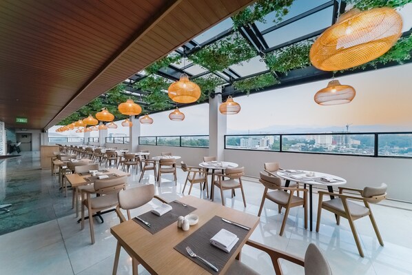 Rooftop terrace - Truntum Cihampelas (Bandung)