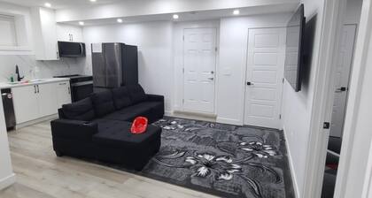 Carrington Cozy Suite, Calgary