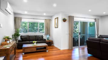 Télévision, espaces bureaux