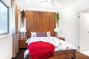 1 chambre, fer et planche à repasser, Wi-Fi, literie fournie