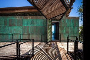 Villa (4 Bedrooms) | Terrace/patio