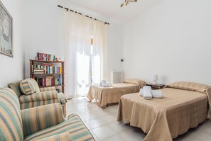 Standard-Haus, 3 Schlafzimmer (Il Giardino Delle Calle) | 3 Schlafzimmer, Bügeleisen/Bügelbrett, kostenloses WLAN, Bettwäsche