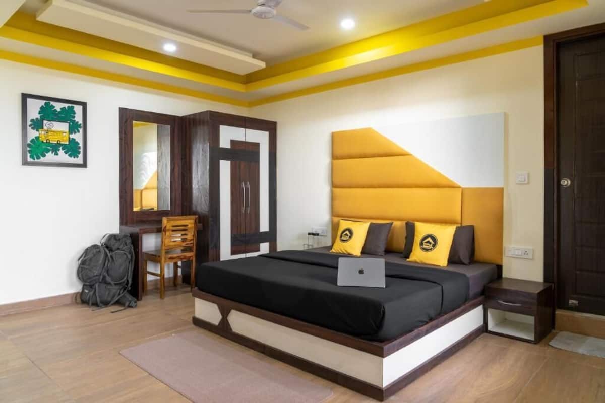 Deluxe Double Room | Soundproofing, free WiFi, bed sheets