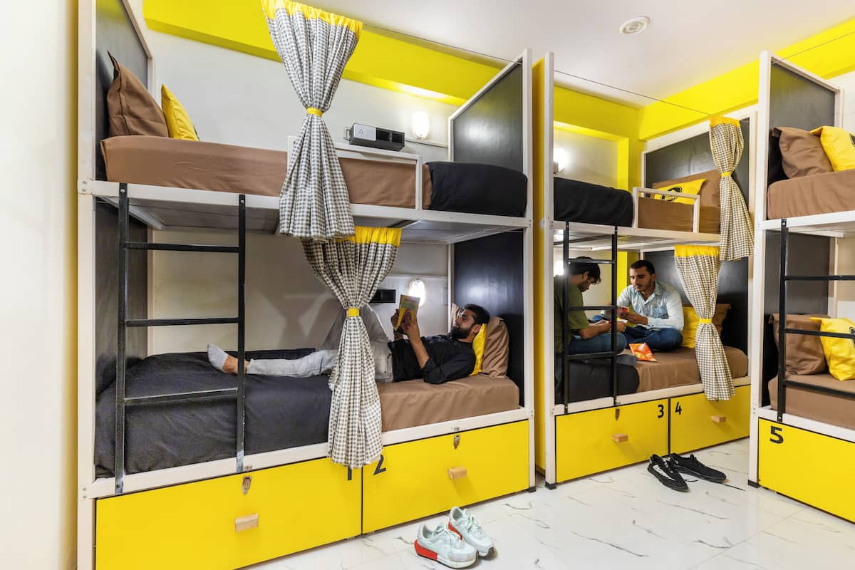 Sovsal - sovsal (män och kvinnor) (Bed in 8 Beds) | Gratis wi-fi och sängkläder