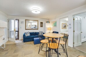 Dining - Walk to Ocean & Pier: Prime OOB Condo! (Old Orchard Beach)
