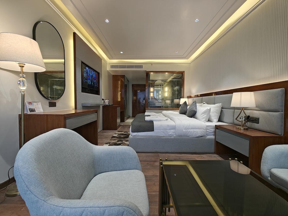 The Mirage Shimla - A Luxury Boutique Hotel image