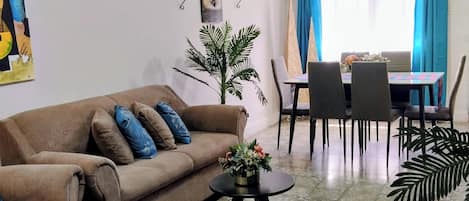 Téléviseur connecté, foyer