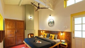Room - The Hosteller Ooty (Ootacamund)