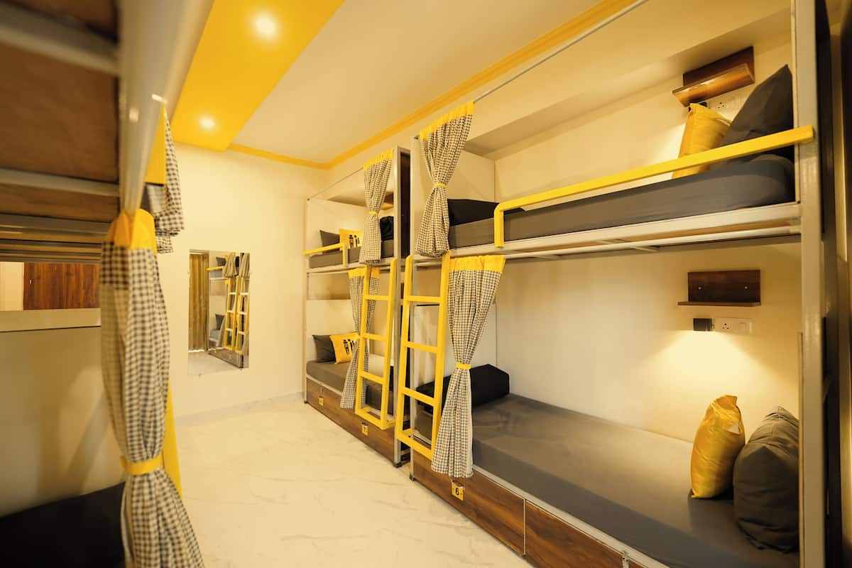 Phòng tập thể phong cách cổ điển (10 Bed B Block) | 1 phòng ngủ, màn/rèm cản sáng, phòng cách âm