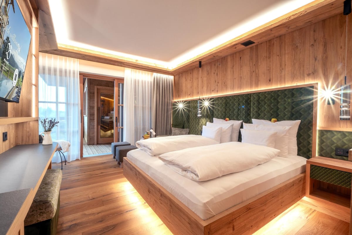 Suite | Minibar, strygejern/strygebræt, gratis Wi-Fi, sengetøj