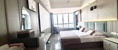 Superior Studio Suite, Partial Sea View | Blackout drapes, soundproofing, free WiFi