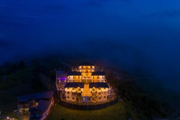Front of property - evening/night