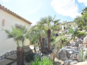 Property grounds - Peaceful Villa with Private Pool (Adsubia)