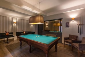 Spielezimmer