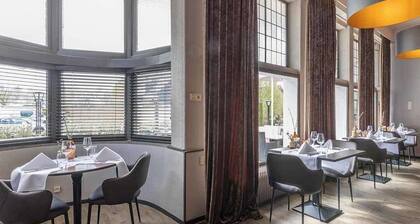 Elegant Boutique Room Perfect for Weekend Escape Near Speelbos Nijverdal