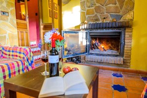 Interior - Farmhouse by the river in	Algarinejo (Algarinejo)