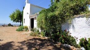 Exterior - Cottage in Fuentes de Cesna with swimming pool (Fuentes de Cesna)