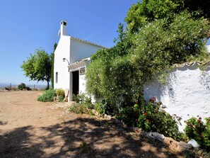 Exterior - Cottage in Fuentes de Cesna with swimming pool (Fuentes de Cesna)