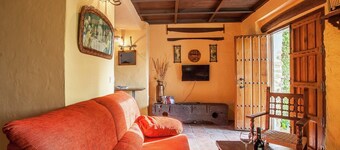 Farmhouse in Fuentes de Cesna near Iznajar