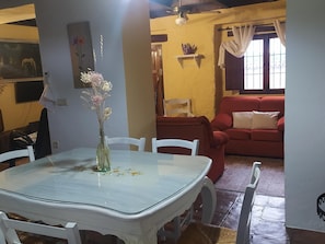 Dining - Farmhouse in Fuentes de Cesna near Iznajar (Fuentes de Cesna)