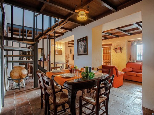 Farmhouse in Fuentes de Cesna near Iznajar