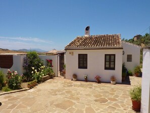 Exterior - Countryside Villa Escape (Villanueva de la Concepción)