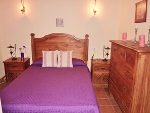 3 bedrooms, WiFi - Countryside Villa Escape (Villanueva de la Concepción)