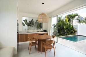 Deluxe Villa, 2 Bedrooms, Balcony, Pool View | Private kitchen